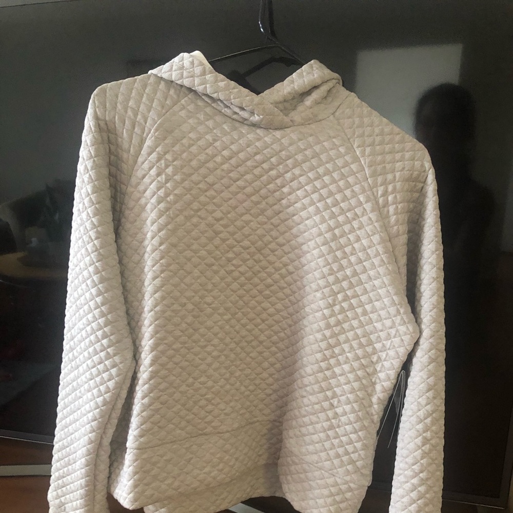 NWT New balance crop hoodie
